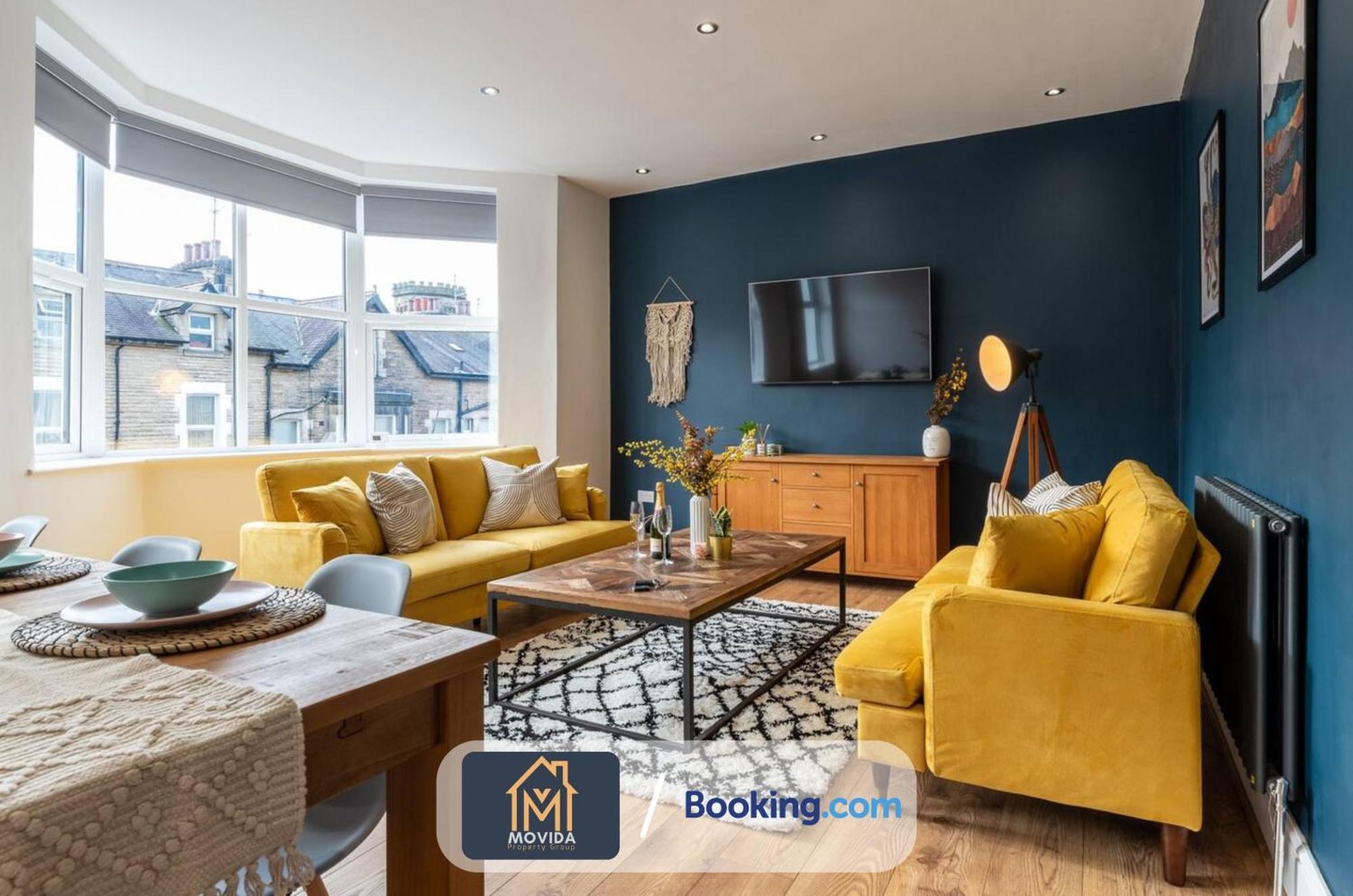 Central Elegant Three Bed Duplex By Movida Property Group Short Lets & Serviced Accommodation Harrogate Kültér fotó