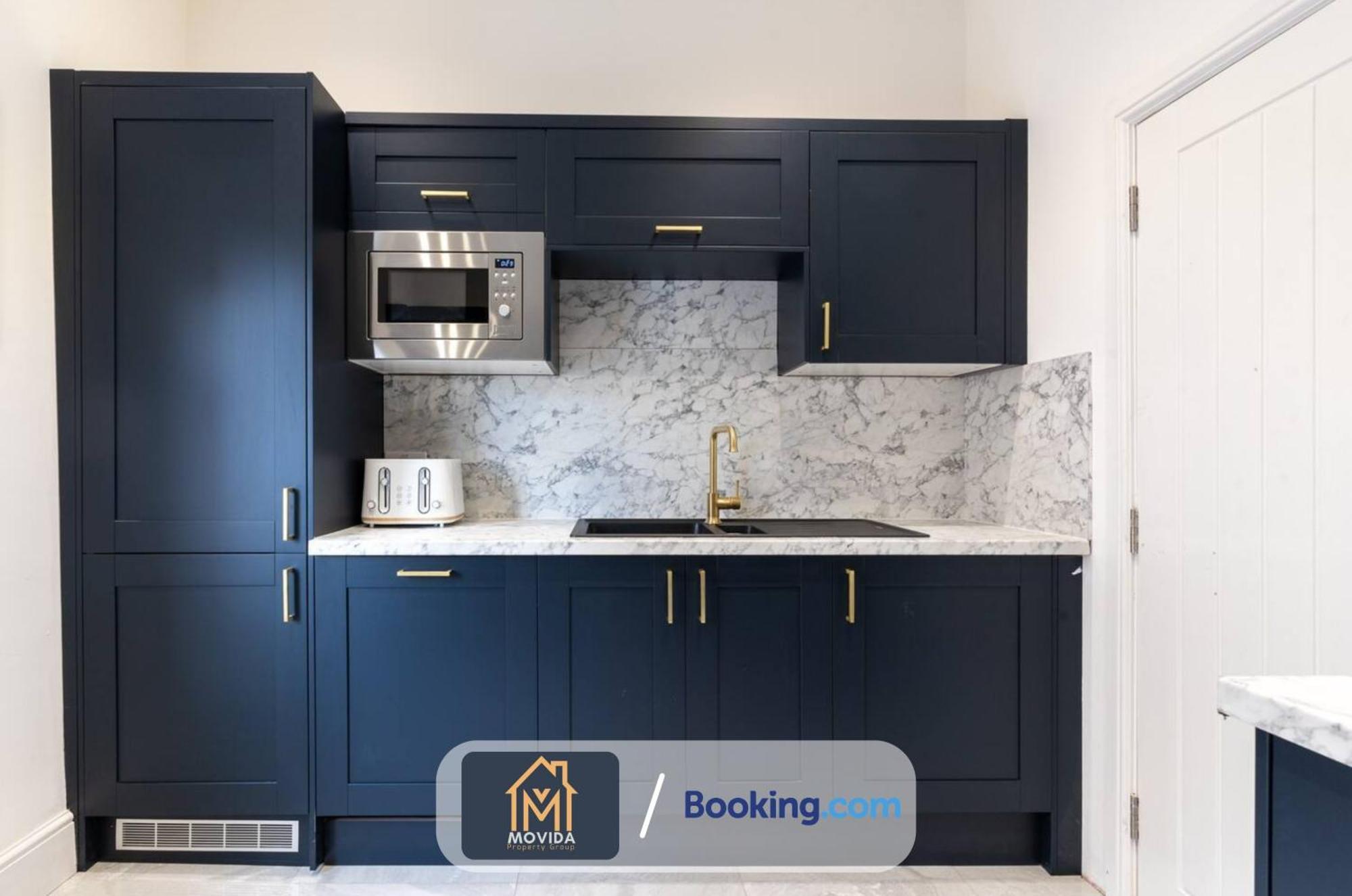Central Elegant Three Bed Duplex By Movida Property Group Short Lets & Serviced Accommodation Harrogate Kültér fotó